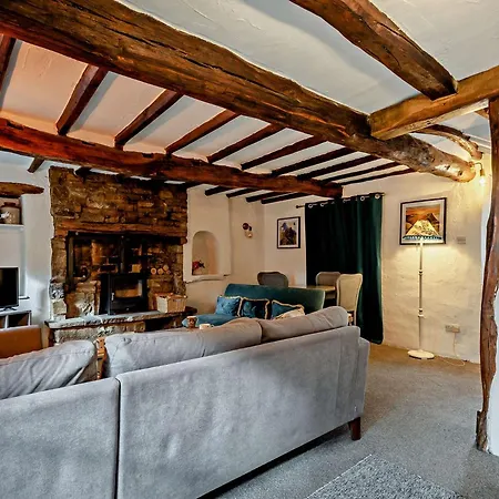 2 Bed In 94582 *